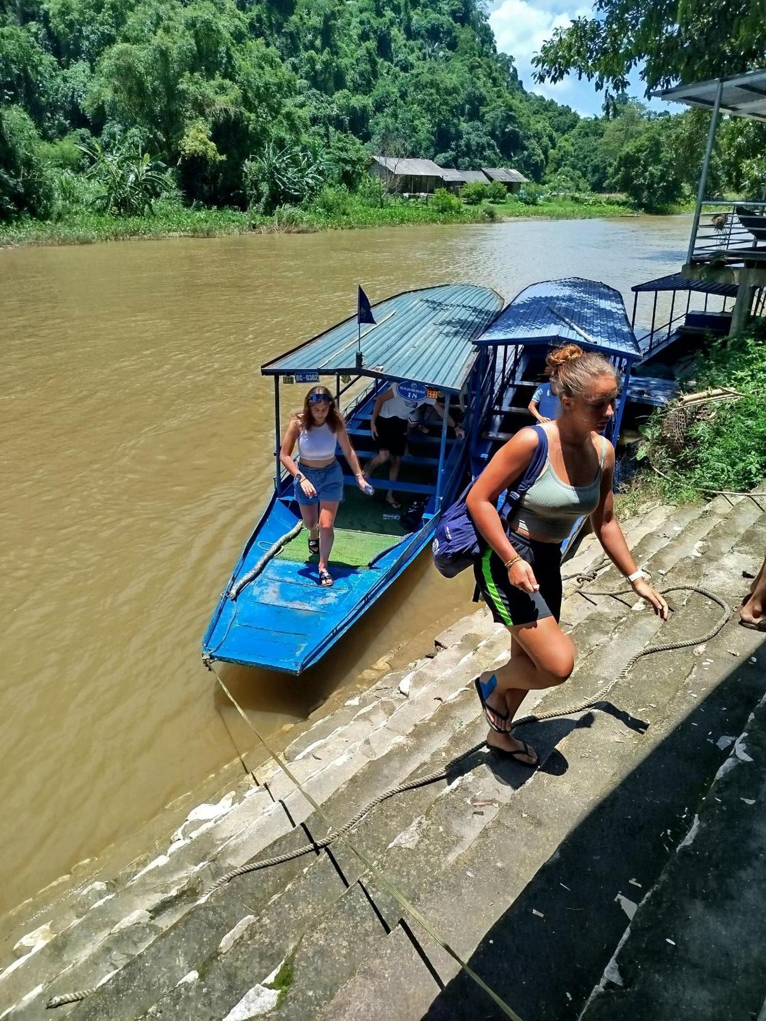 Pac Ngoi Village Homestay Ba Be 外观 照片